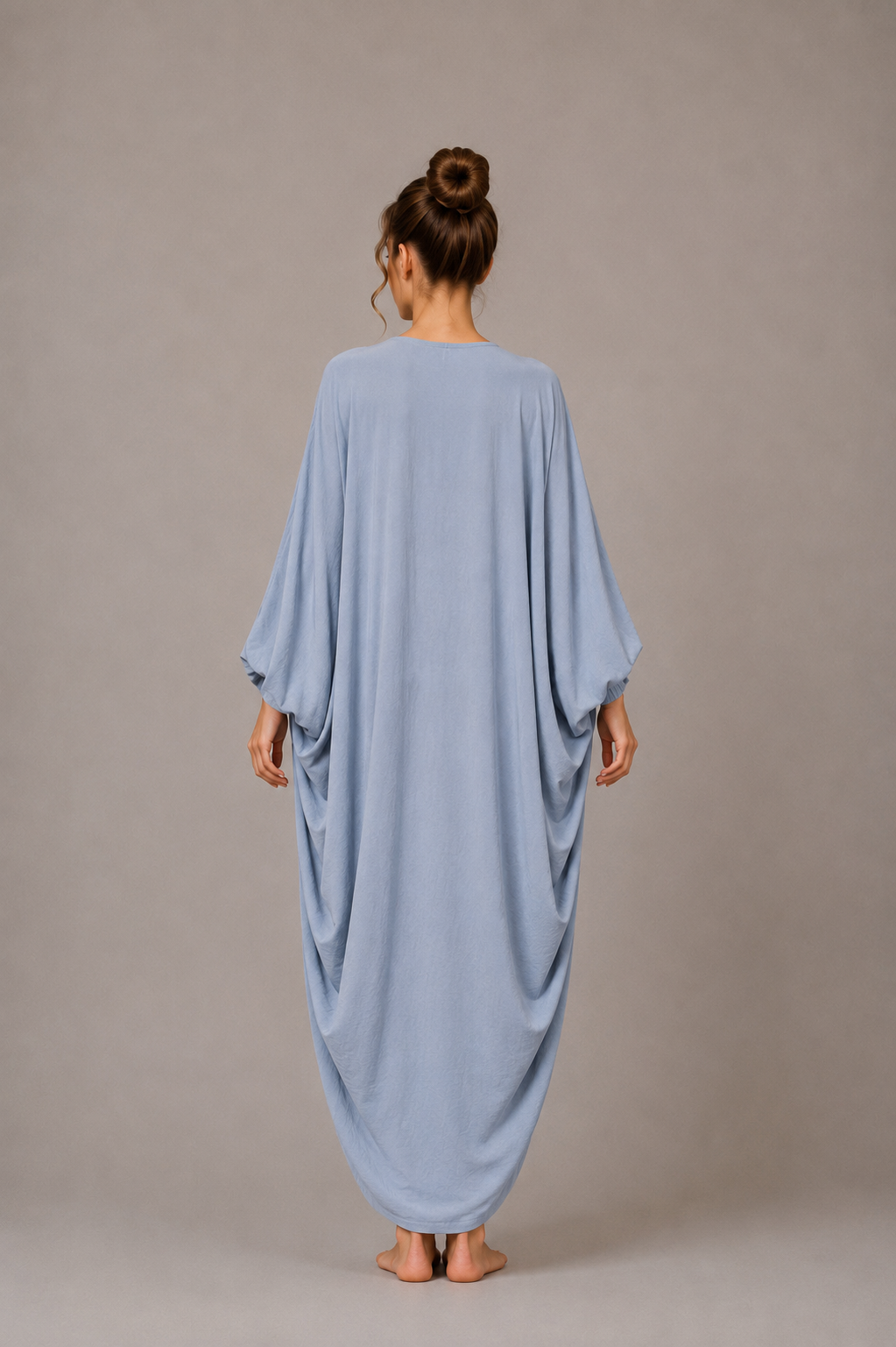 Aura Robe
